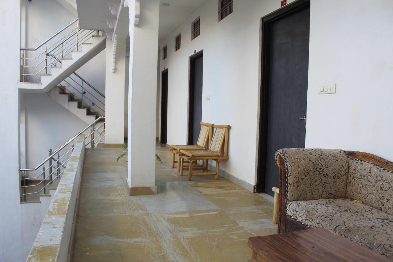 Hotel Heritage High Udaipur Buitenkant foto